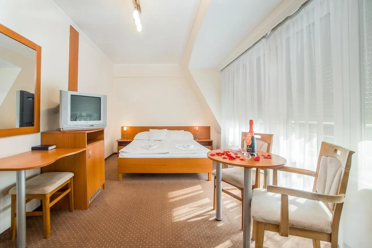 Wellness Hotel-M - Hajdúszoboszló 4*,  헝가리